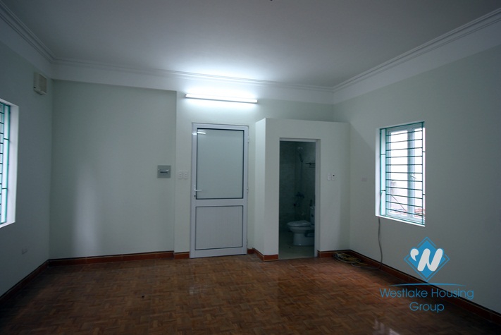 Unfurnished house on the lake side for rent in Tay Ho area, Hanoi.